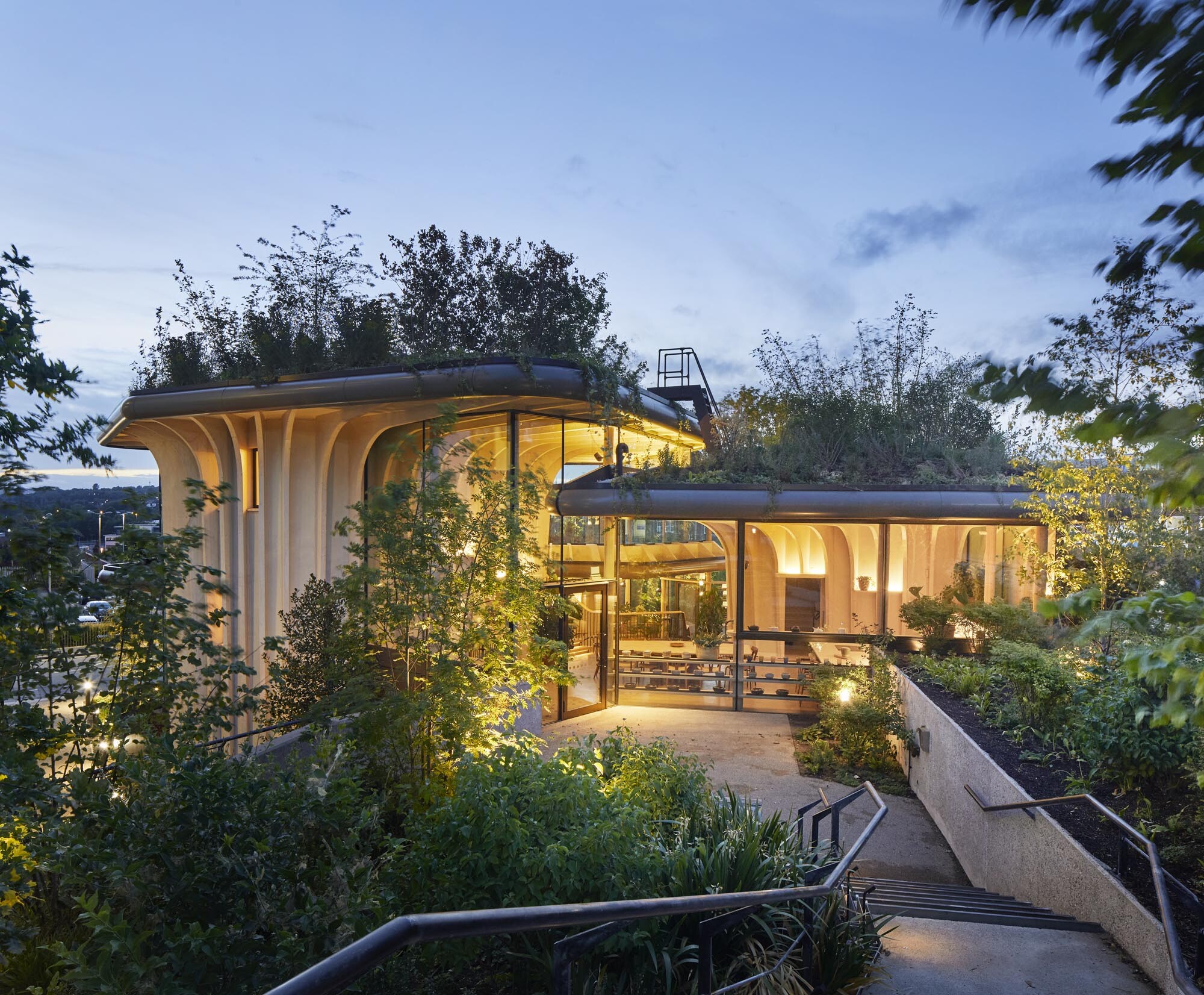 Maggie's Yorkshire Heatherwick Studio, Garden design by Balston Aguis