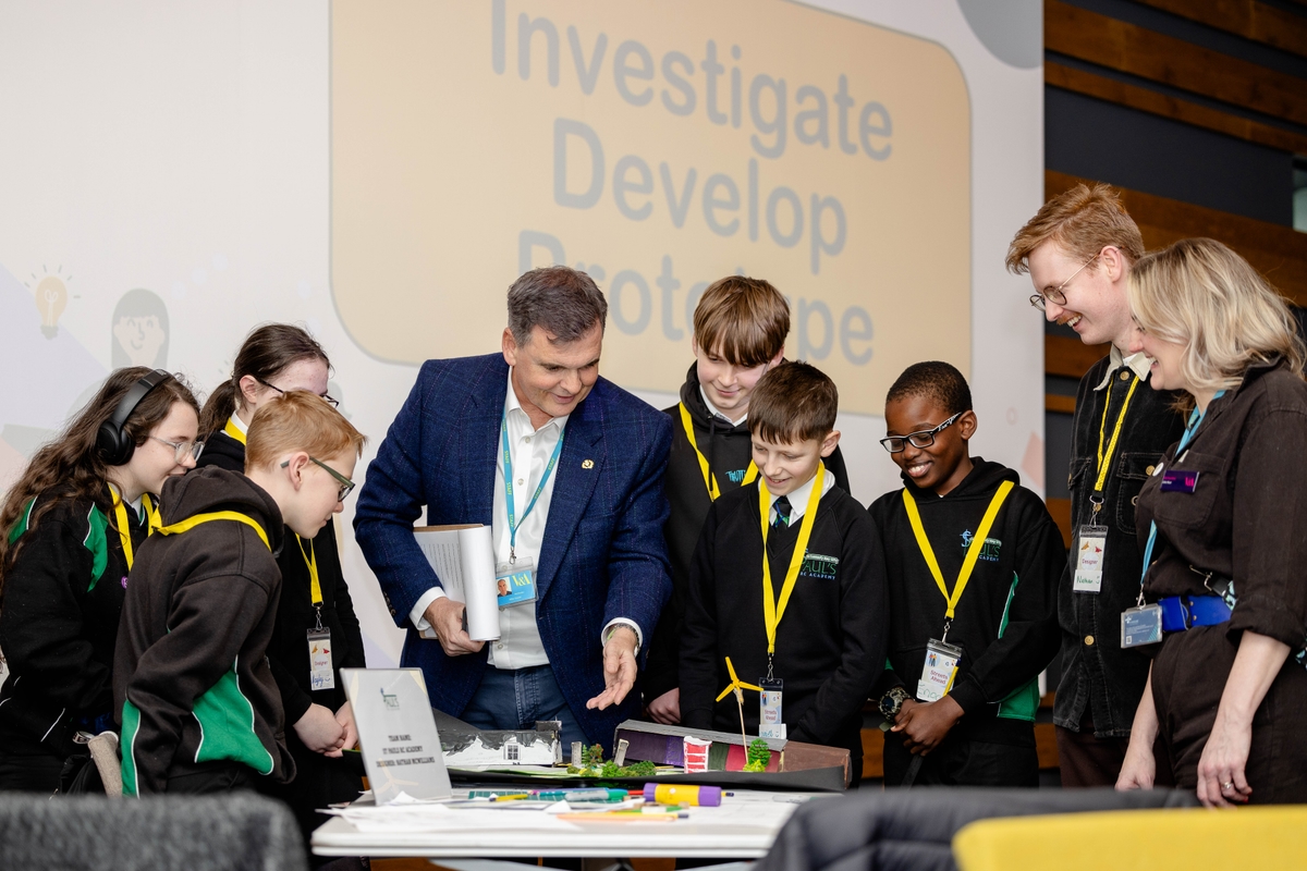 From L-R: St Paul’s RC Academy pupils Emily, Cole, Hayley, business leader Mike Soutar, David, Daniel, Enoch, designer Nathan McWilliams, Julie Muir from V&A Dundee.